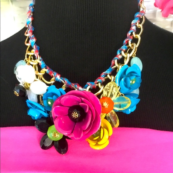 💛💙🌺 Multicolor Metal Floral Chunky Bib Statement Necklace  💛NEW💛   🌺💙💛 - Picture 5 of 6